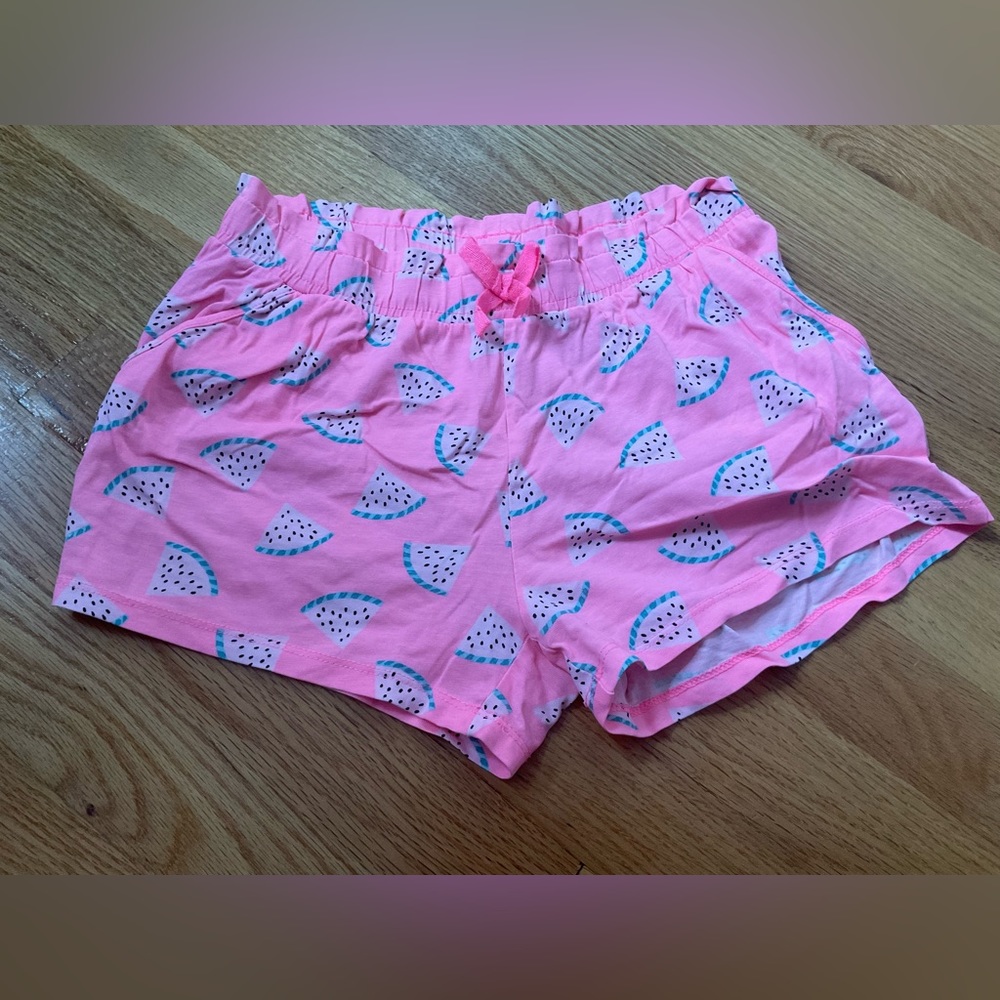 4 pairs of H&M cotton shorts size: 8-10 girls.